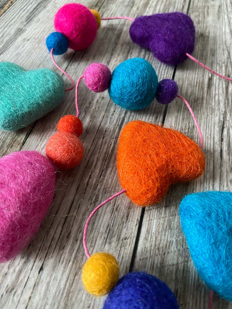 Felt Pom Pom Garland - Hearts