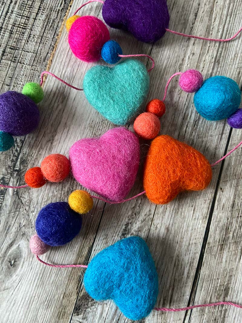 Lilly and Bright Felt Garland Coloured Hearts