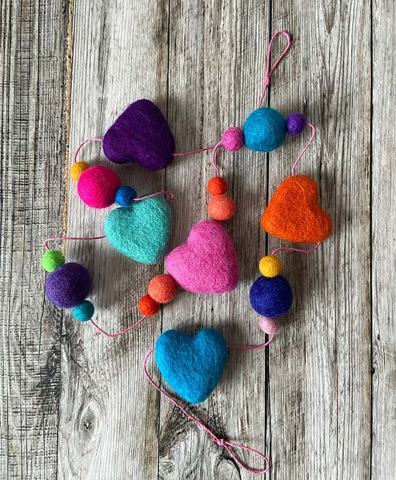 Felt Pom Pom Garland - Hearts
