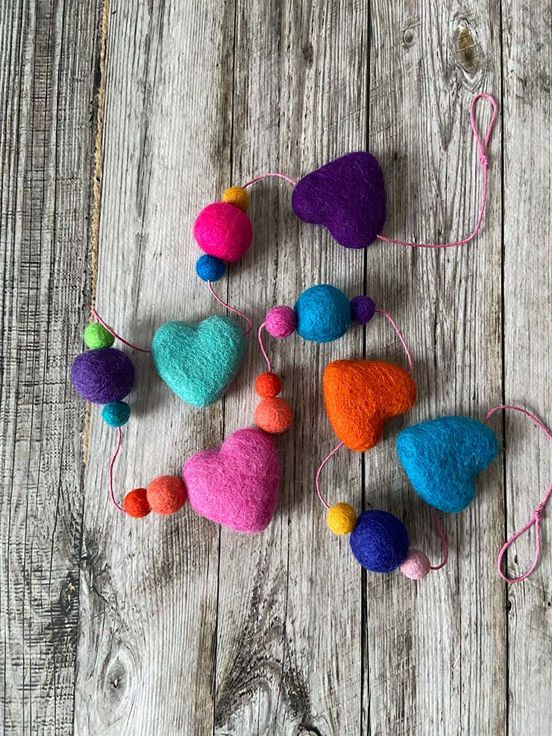 Felt Pom Pom Garland - Hearts