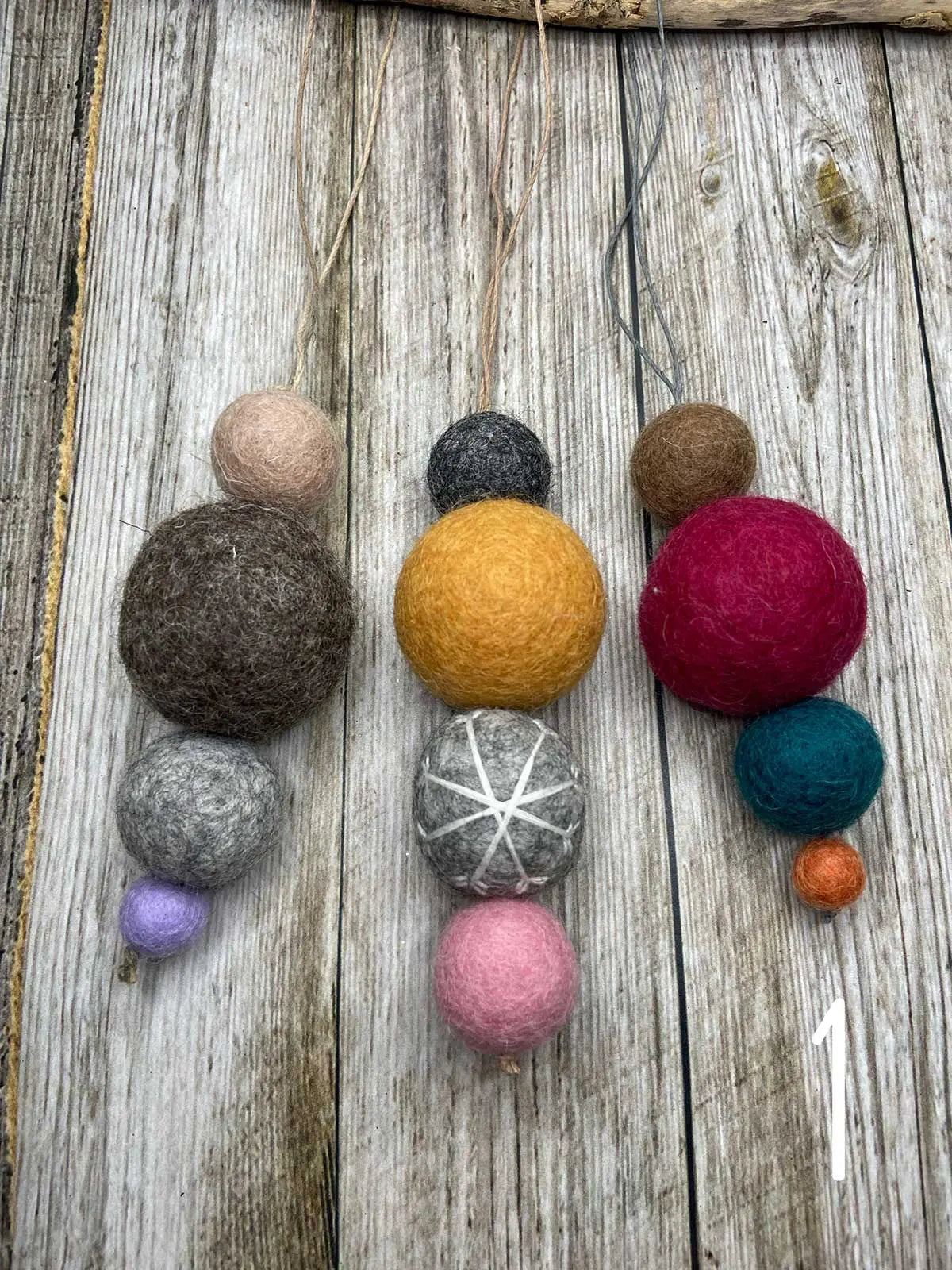 Lilly & Bright Felt Hanging Christmas Decorations
