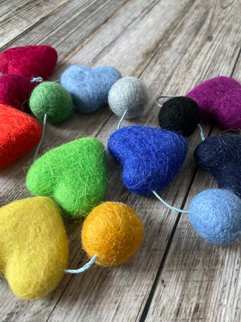 Felt Pom Pom Garland - Rainbow Heart Mix